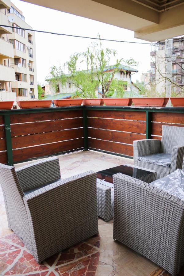 My Hotel Apartments Baneasa Bukares Bagian luar foto